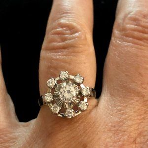 Solid 14K Diamond Starburst Bling Ring Size 6.5